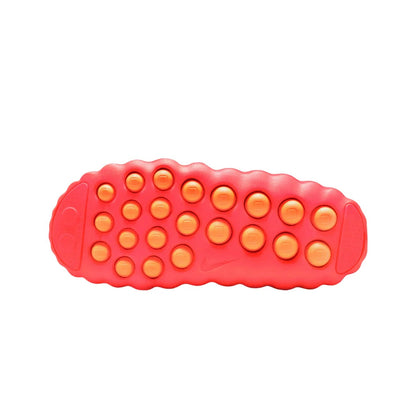 Nike mind 001 - solar red