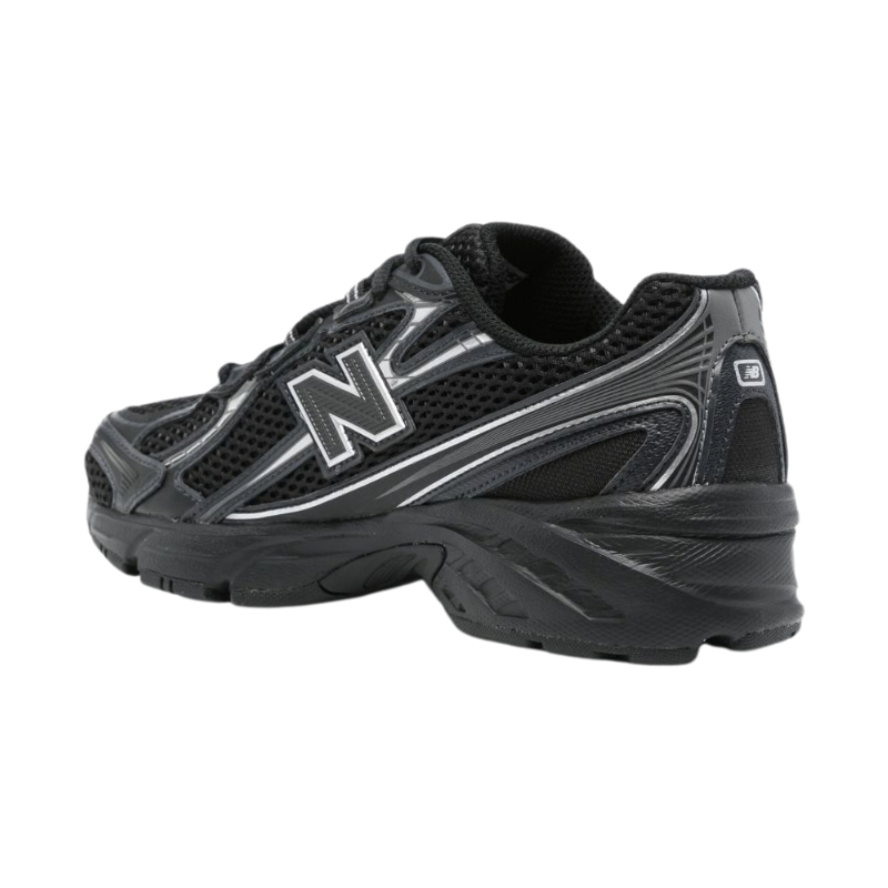 New Balance 740 Black Silver