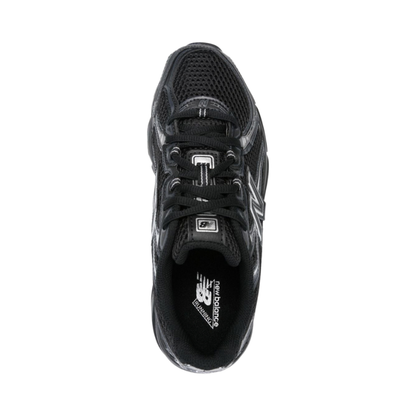 New Balance 740 Black Silver