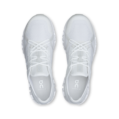 On Running Cloud X 4 AD White Wolf