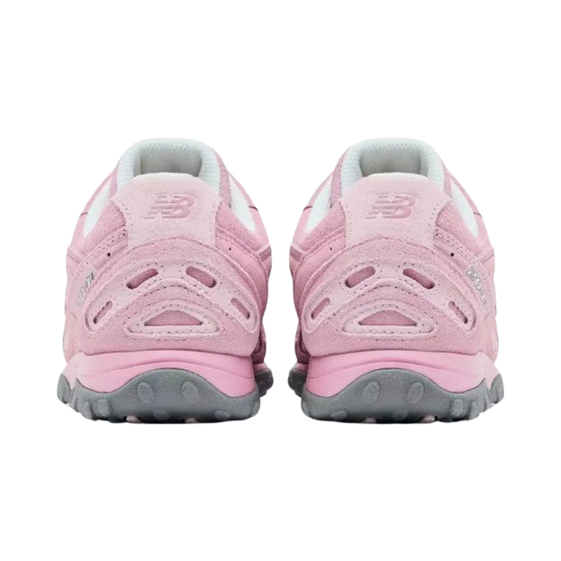 New Balance 204L Pastel Pink