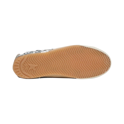 Golden Goose True-Star in silver sequins with black star and silver leather heel tab(Women's)