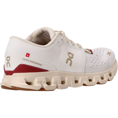On running X 4 'Pearl Ivory'