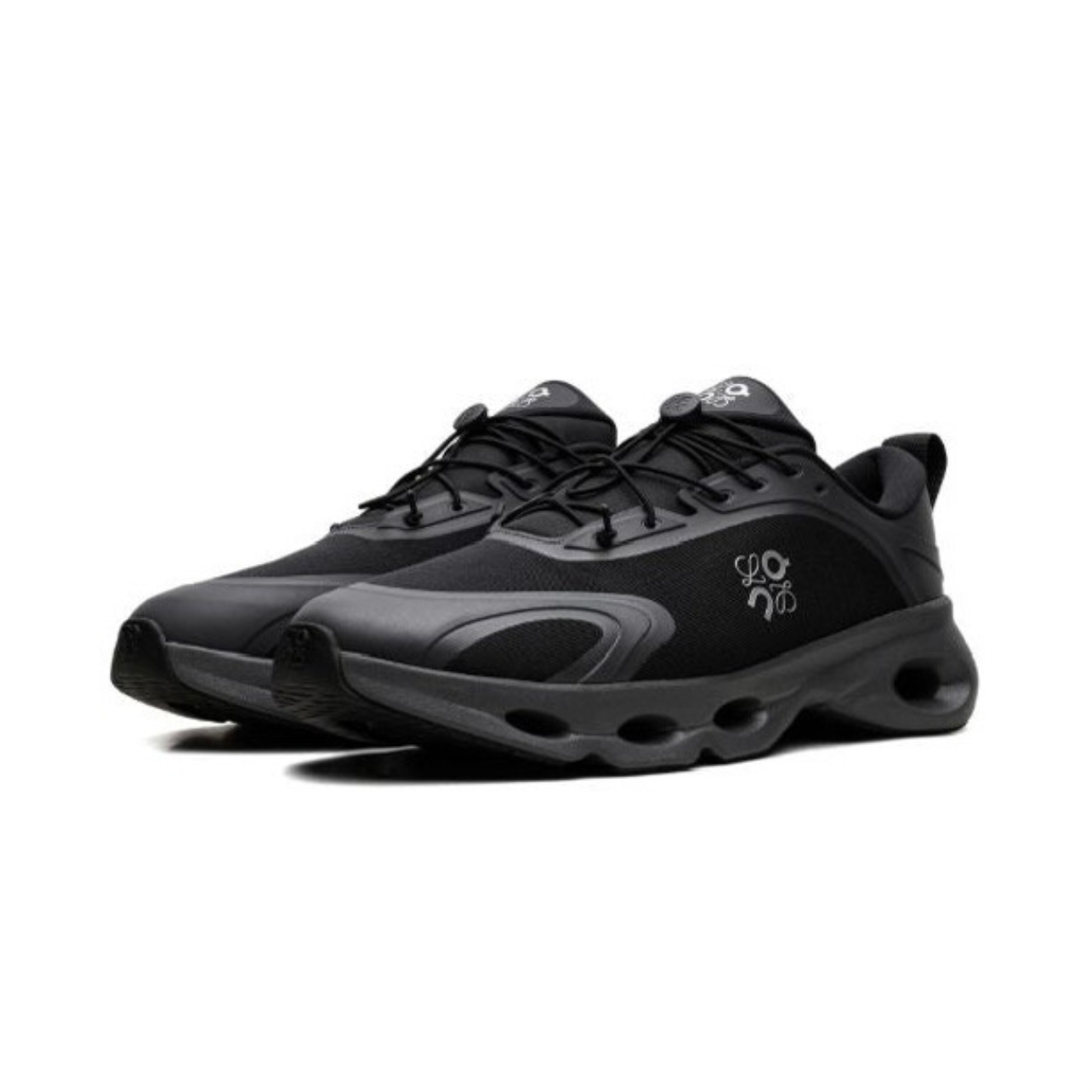 On Running Cloudsolo LOEWE 'Black'