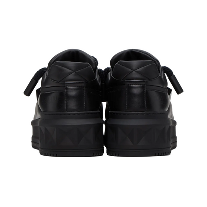 Valentino One Stud XL Low 'Black'