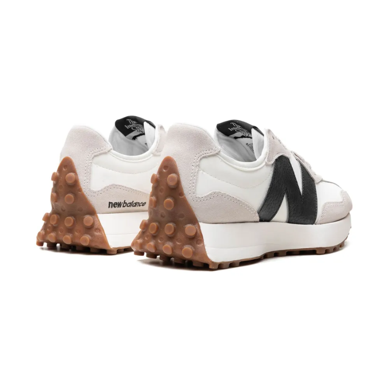 New Balance 327 Moonbeam – Black Gum