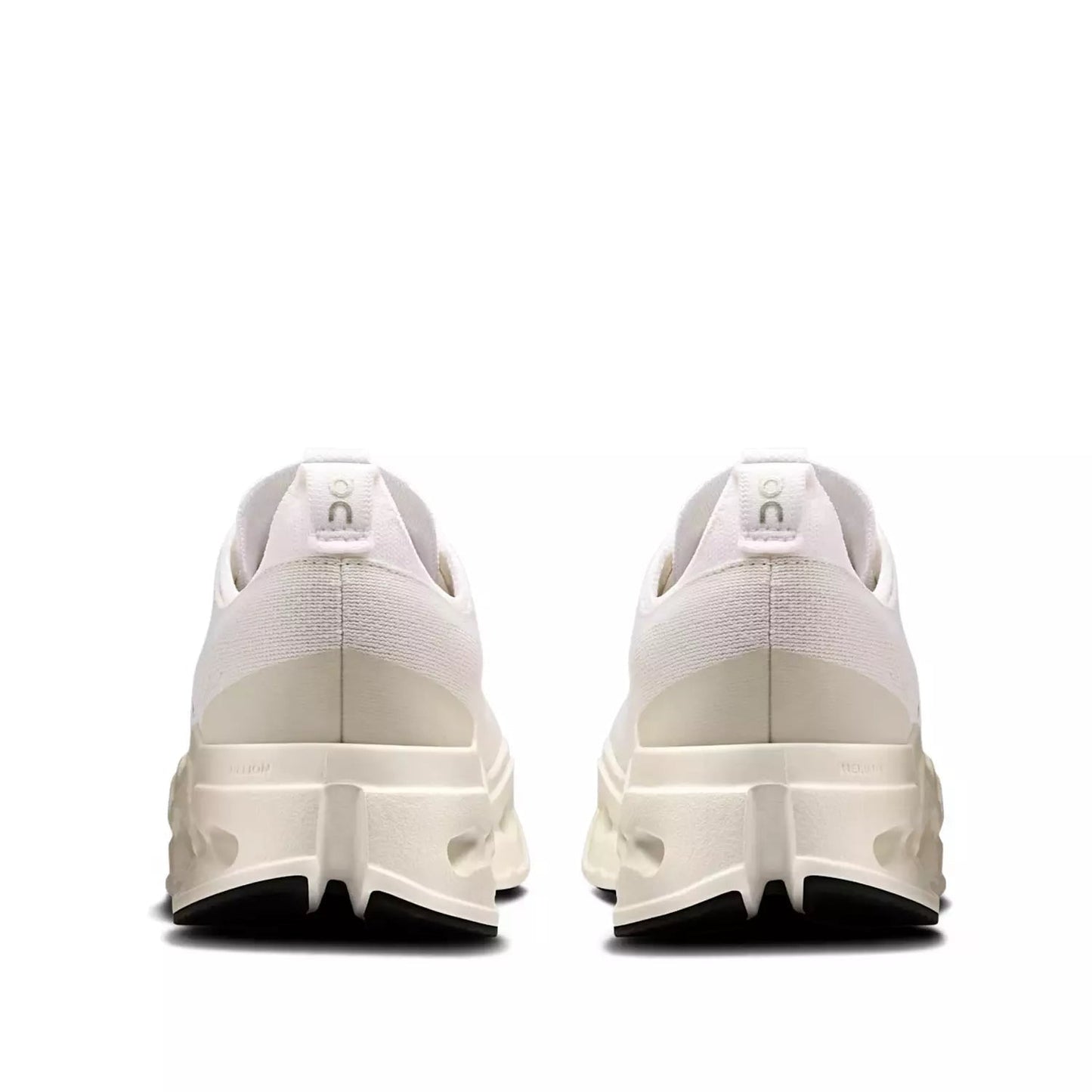 On Running Cloudsurfer Max Ivory Salmon
